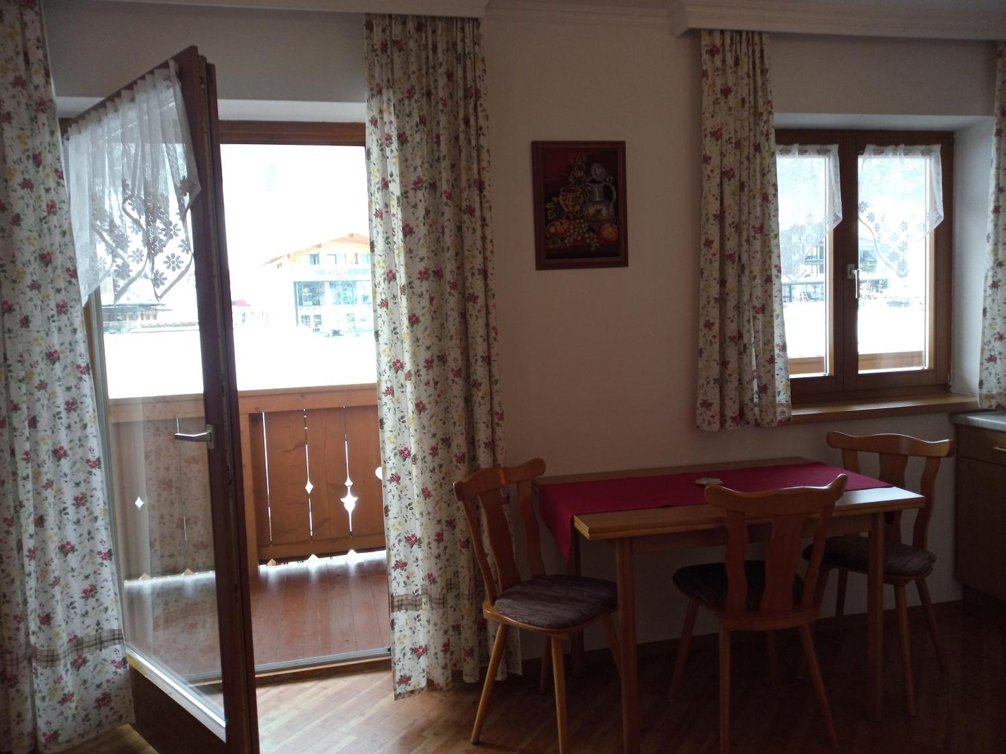 קליינארל Haus Hoeller מראה חיצוני תמונה